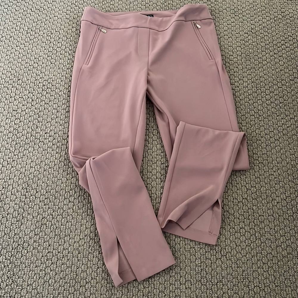 Beautiful pants - Picture 2 of 4